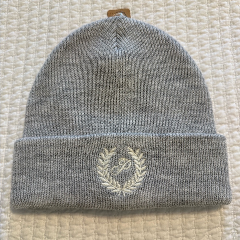 PINK Victoria's Secret Gray and White Knit Beanie Hat